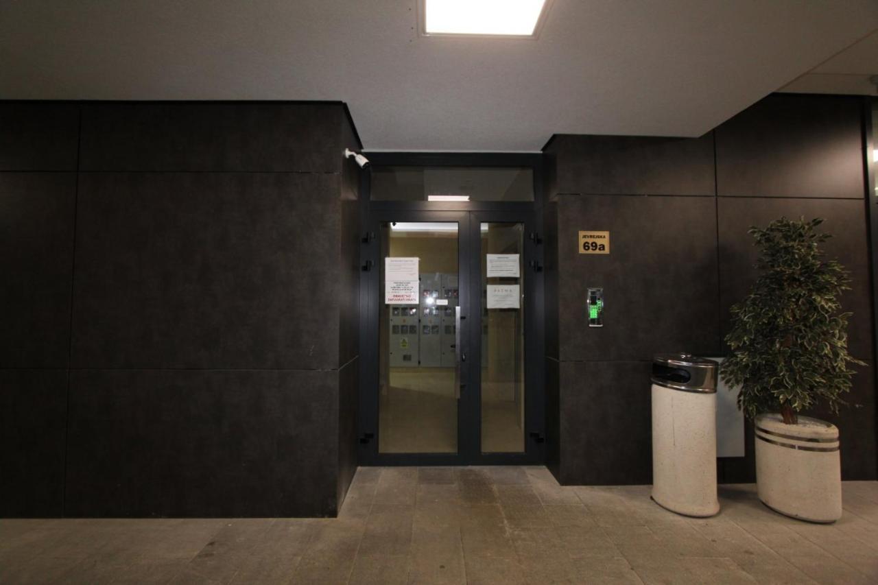 Downtown Apartment Banja Luka Exteriér fotografie
